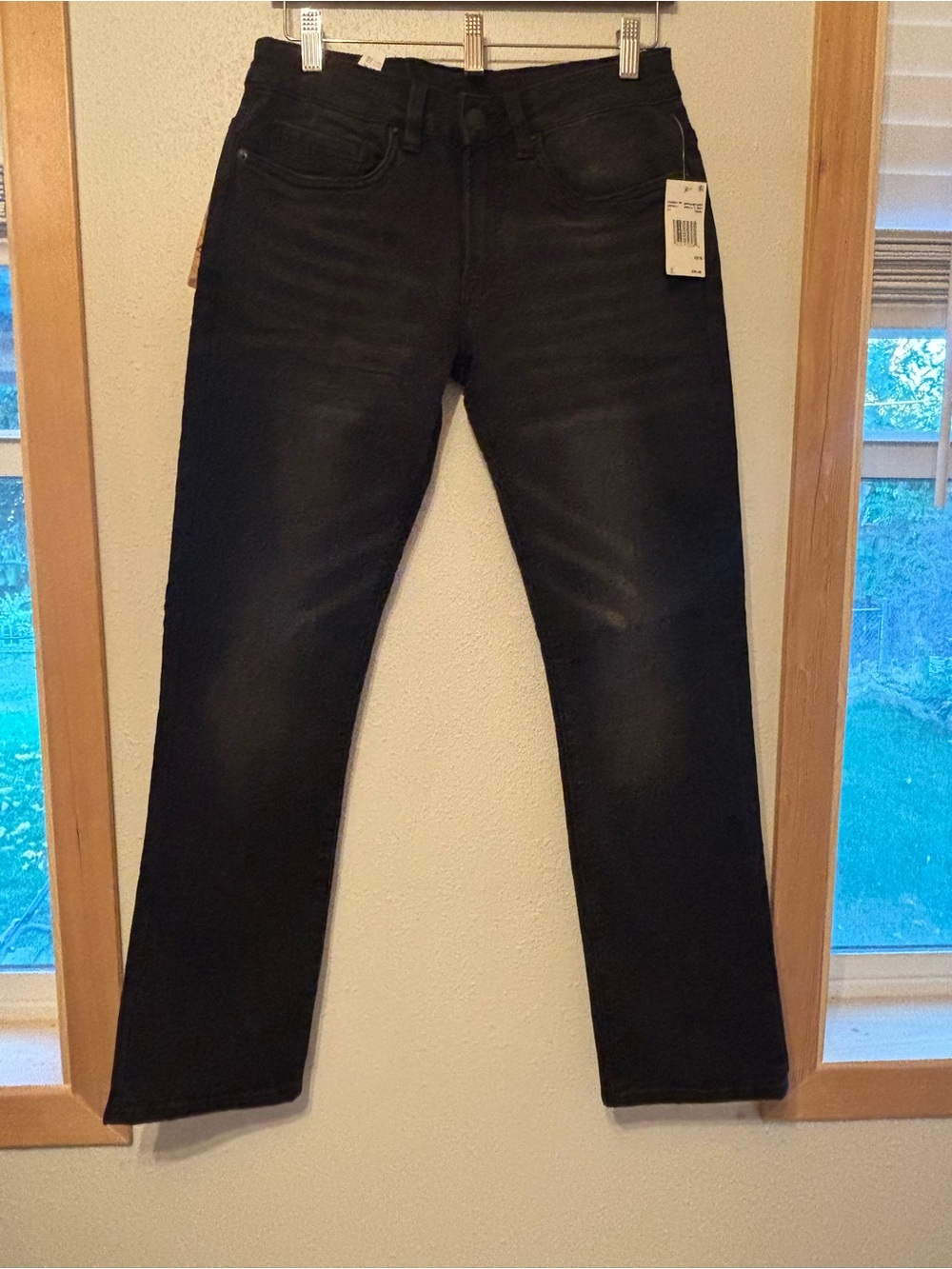 Buffalo David Bitton Men's Straight Black Jeans 29x30
0125S